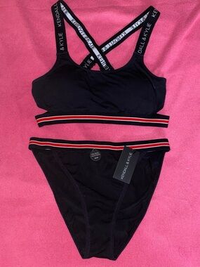 Kendall & Kylie Black lounge set